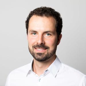 Portrait of Julian Edlhaimb, MSc, OMPT-DVMT